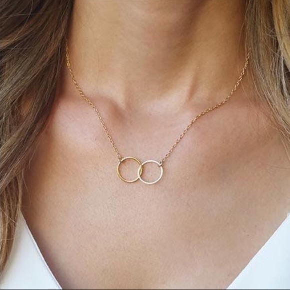 New Karma Interlocking Circle Necklace - Picture 2 of 2